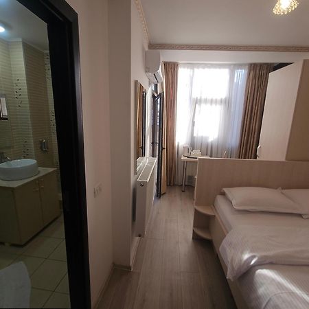 Hotel Marina 2 Bukurešť Exteriér fotografie