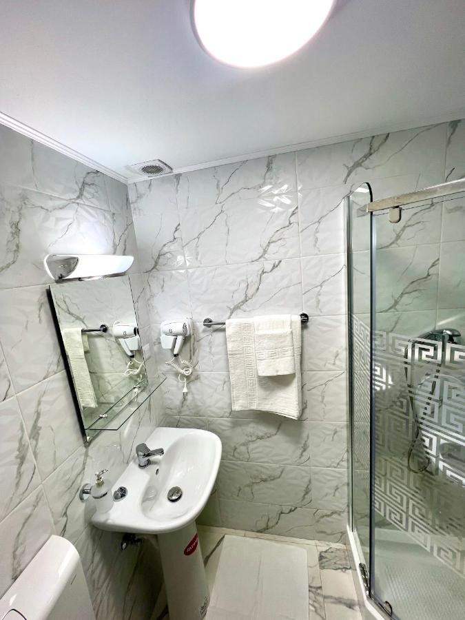 Hotel Marina 2 Bukurešť Exteriér fotografie