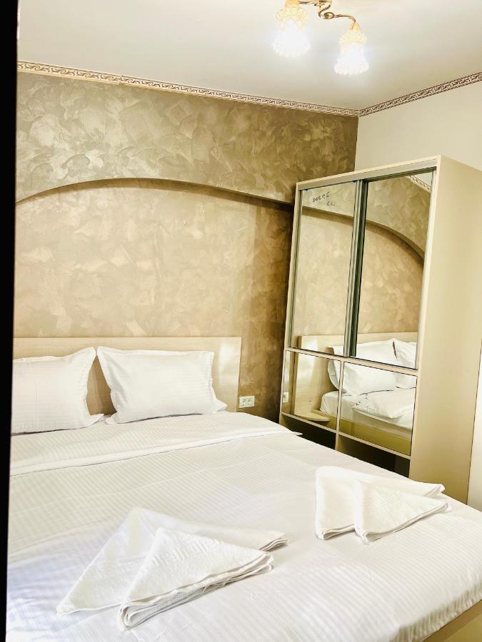 Hotel Marina 2 Bukurešť Exteriér fotografie