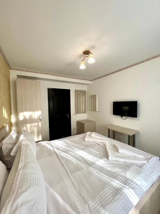 Hotel Marina 2 Bukurešť Exteriér fotografie